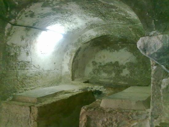 La grotte d'Ahl al-Kahf, les Gens de la Caverne, se trouve près d'Amman.