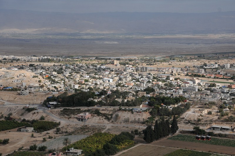 Jéricho (Ariha) est l'une des plus anciennes villes habitées du monde, occupée depuis plus de 10 000 ans, à environ 250 mètres sous le niveau de la mer.