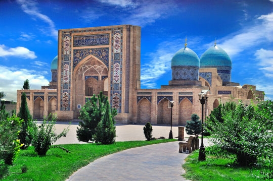La place Khasti Imam est le centre religieux de Tachkent.
